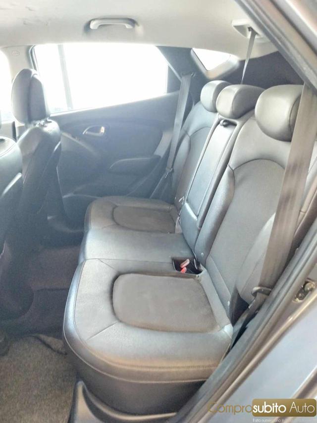 HYUNDAI iX35 usata 25