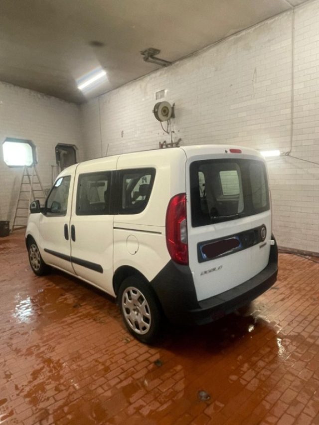 FIAT Doblo usata, con Sedile posteriore sdoppiato