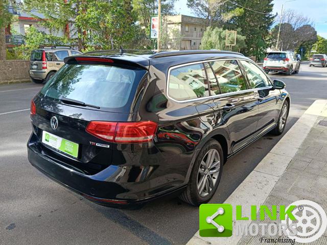 VOLKSWAGEN Passat Variant usata, con Leve al volante