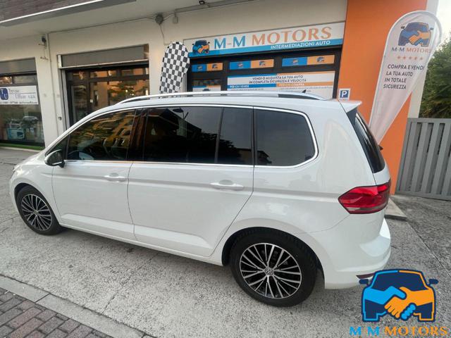 VOLKSWAGEN Touran usata, con Boardcomputer