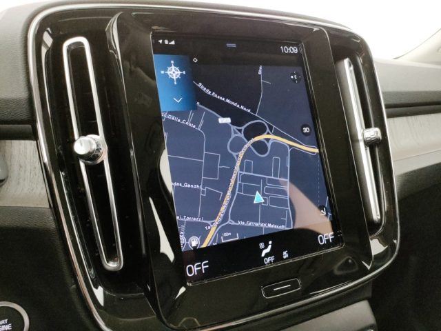 VOLVO XC40 usata, con USB