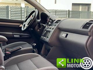 VOLKSWAGEN Touran usata 28
