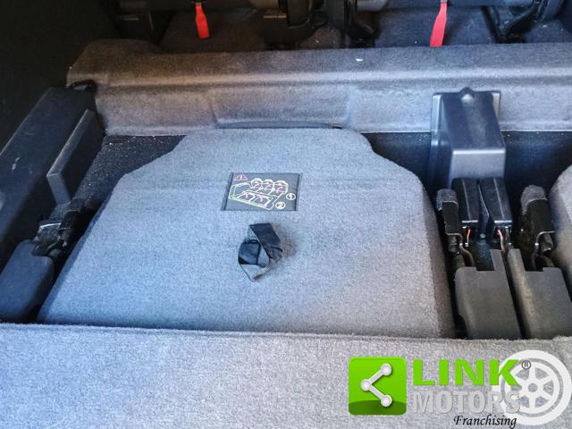 PEUGEOT 5008 usata, con Cerchi in lega