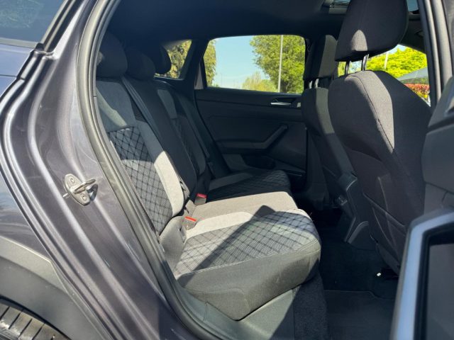 VOLKSWAGEN Taigo usata, con Volante in pelle