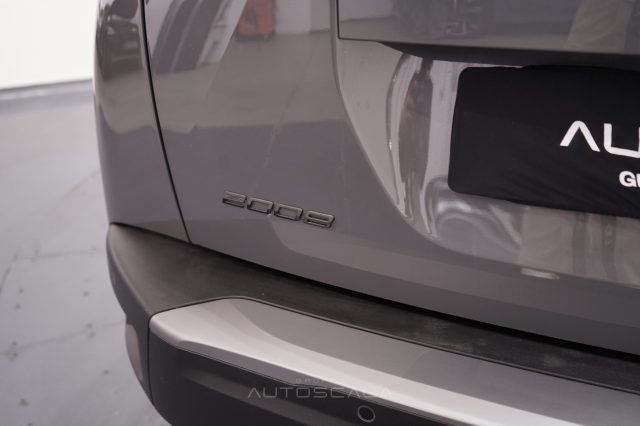 PEUGEOT 2008 usata, con Sensore di pioggia