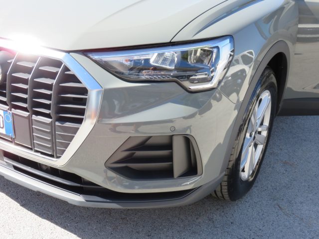 AUDI Q3 usata, con Volante in pelle