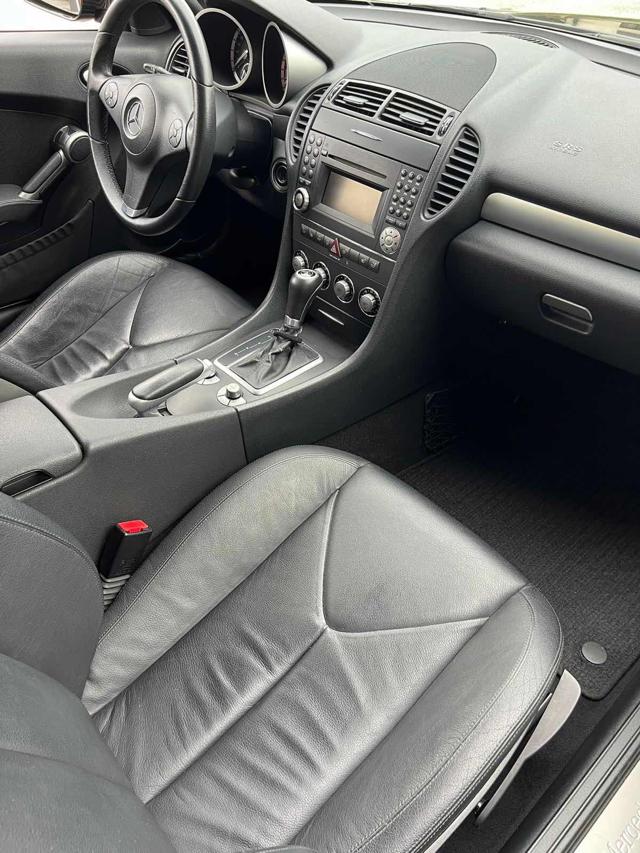 MERCEDES-BENZ SLK 200 usata, con Fendinebbia