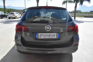 OPEL Astra usata, con Specchietti laterali elettrici