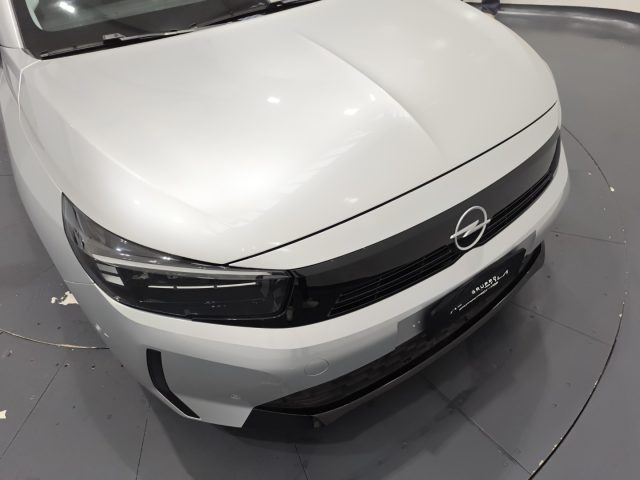 OPEL Corsa usata, con Volante multifunzione