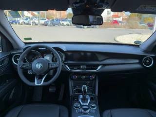 ALFA ROMEO Stelvio usata, con Cerchi in lega
