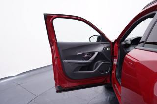 PEUGEOT 2008 usata, con Controllo trazione