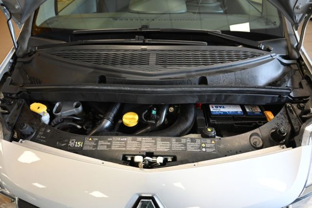 RENAULT Grand Modus usata 96