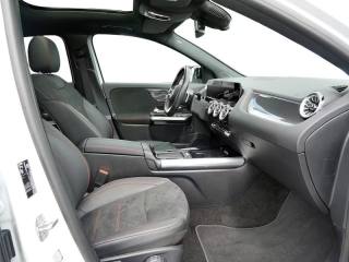 MERCEDES-BENZ GLA 200 usata, con Alzacristalli elettrici