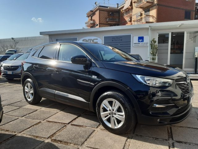 OPEL Grandland X usata, con Airbag
