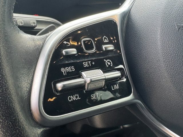 MERCEDES-BENZ CLA 200 usata, con Climatizzatore