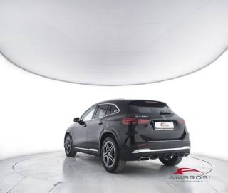 MERCEDES-BENZ GLA 200 usata 3