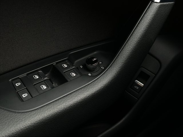 AUDI A6 usata, con Specchietti laterali elettrici