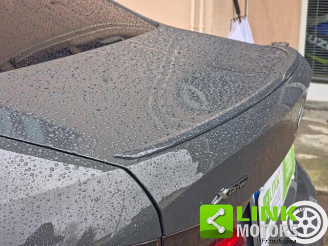 BMW 320 usata, con Sedili riscaldati