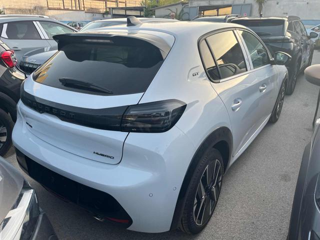 PEUGEOT 208 usata, con Autoradio
