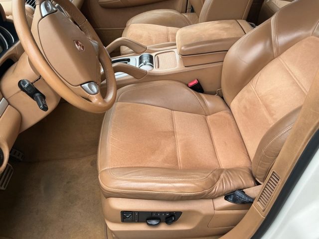 PORSCHE Cayenne usata, con Antifurto