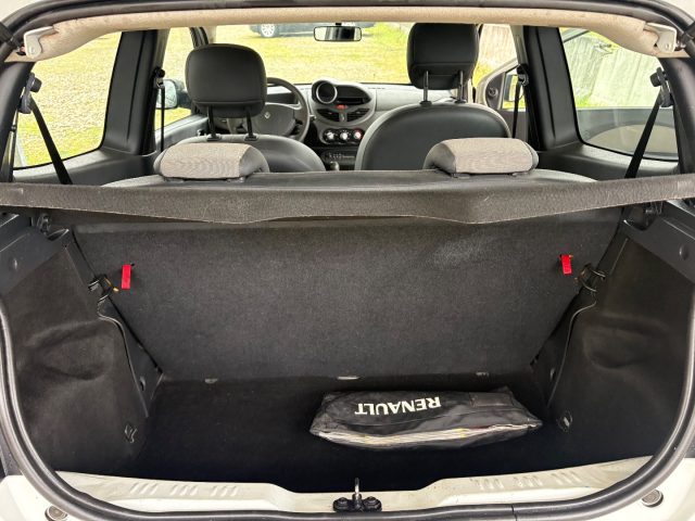 RENAULT Twingo usata, con USB