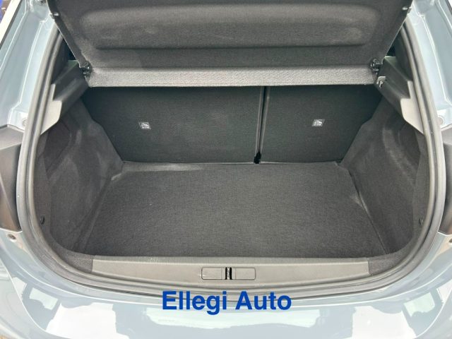 OPEL Corsa usata, con Autoradio digitale