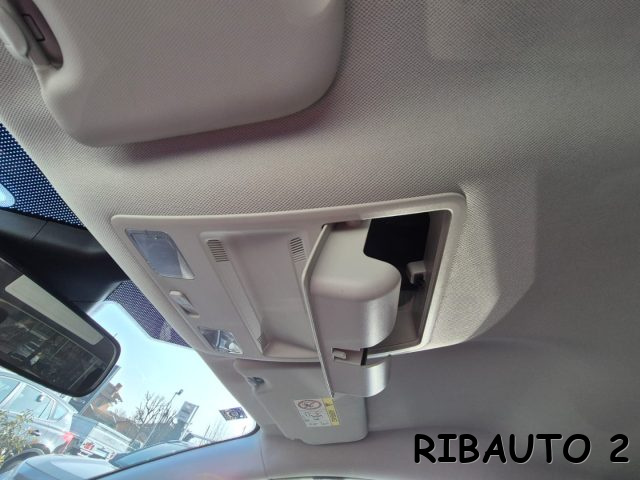 FORD Fiesta usata, con Specchietti laterali elettrici