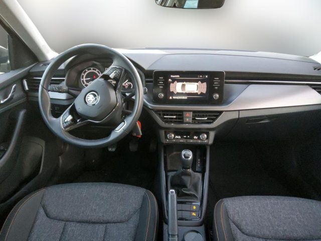 SKODA Kamiq usata, con Autoradio