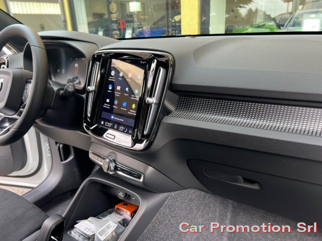 VOLVO XC40 usata, con Volante in pelle