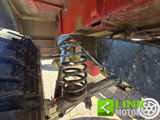 LAND ROVER Defender usata 38