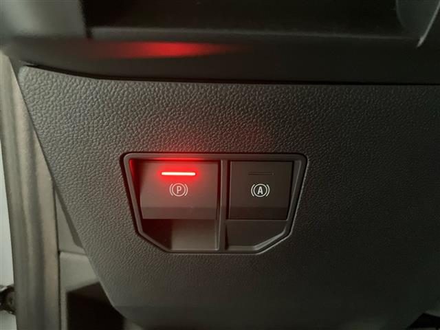 RENAULT Megane usata, con Hill holder