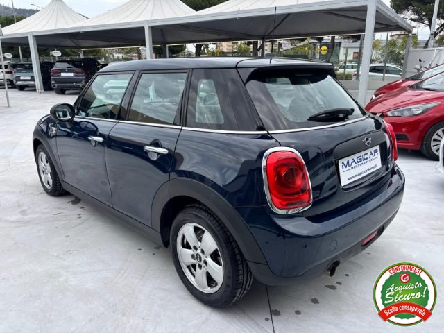 MINI One usata, con Boardcomputer