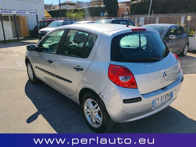 RENAULT Clio usata, con Airbag laterali