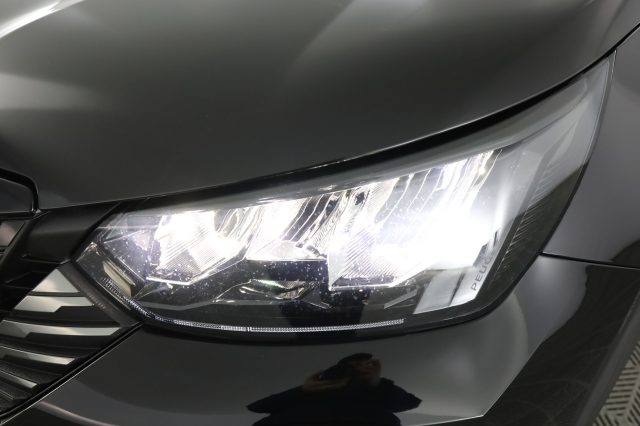 PEUGEOT 2008 usata 7