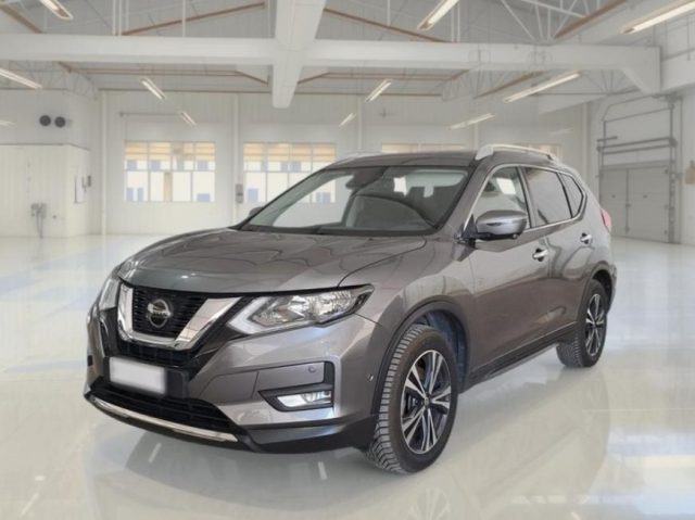 NISSAN X-Trail usata, con Autoradio