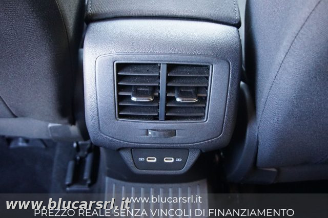 VOLKSWAGEN T-Roc usata, con Sensore di luce