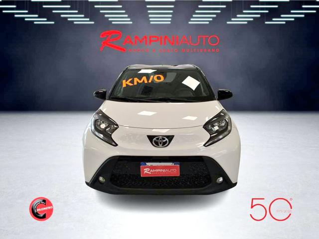 TOYOTA Aygo X usata 2