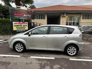 TOYOTA Corolla Verso usata, con Chiusura centralizzata