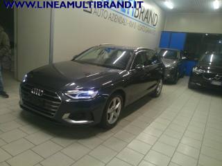 AUDI A4 usata, con Sensori di parcheggio anteriori