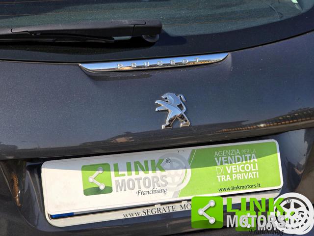 PEUGEOT 208 usata, con Fari LED