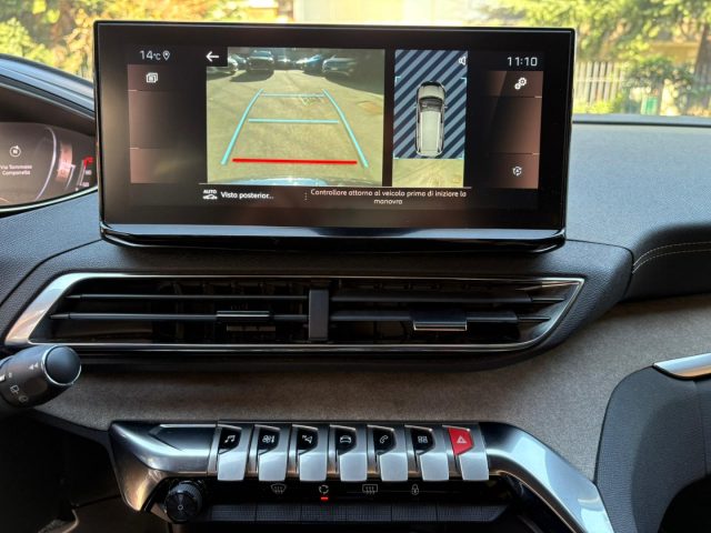 PEUGEOT 5008 usata, con Climatizzatore