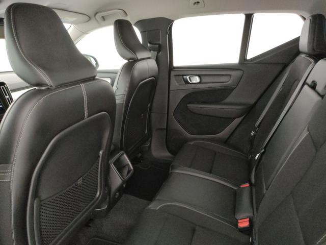 VOLVO XC40 usata, con Luci diurne LED