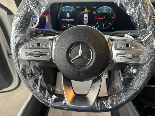 MERCEDES-BENZ A 180 usata, con Sedili riscaldati
