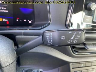 VOLKSWAGEN T-Roc usata, con Volante multifunzione