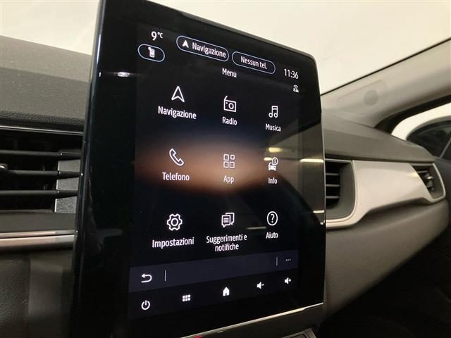 RENAULT Captur usata, con USB