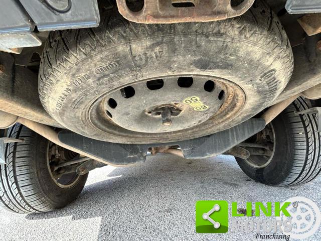 LAND ROVER Discovery usata, con Sospensioni pneumatiche