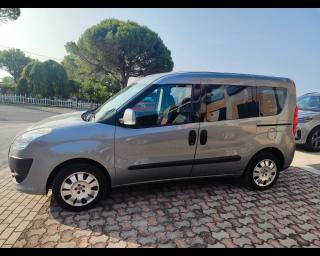 FIAT Doblo usata, con Specchietti laterali elettrici