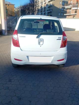 HYUNDAI i10 usata, con Servosterzo