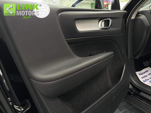 VOLVO XC40 usata 12