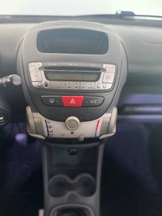 TOYOTA Aygo usata 14